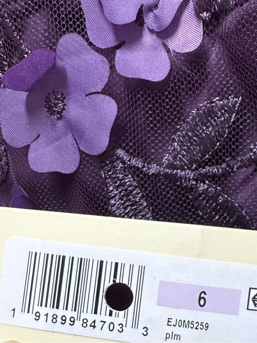 NEW Eliza J Women's 3D Floral Sleeveless Tiered A-Line Gown Plum Purple. Sz 6. - Picture 9 of 9